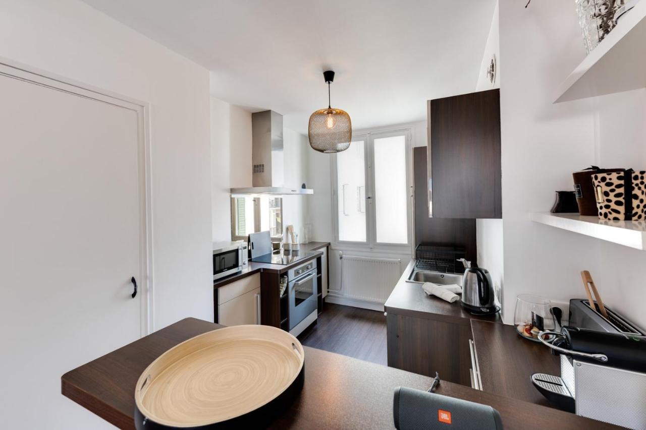 Allure - 2 Bedroom Apartment With Balcony In The Centre Of アヌシー エクステリア 写真