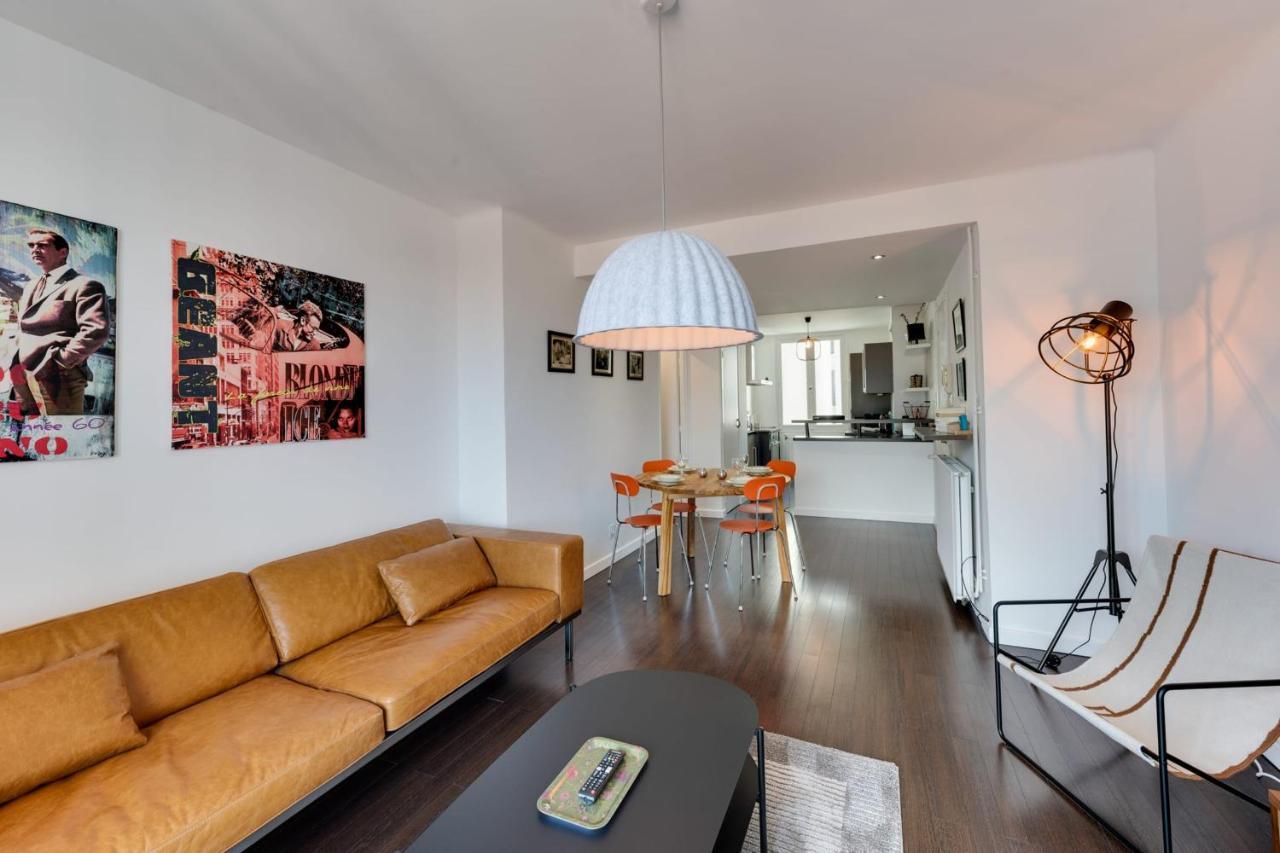 Allure - 2 Bedroom Apartment With Balcony In The Centre Of アヌシー エクステリア 写真