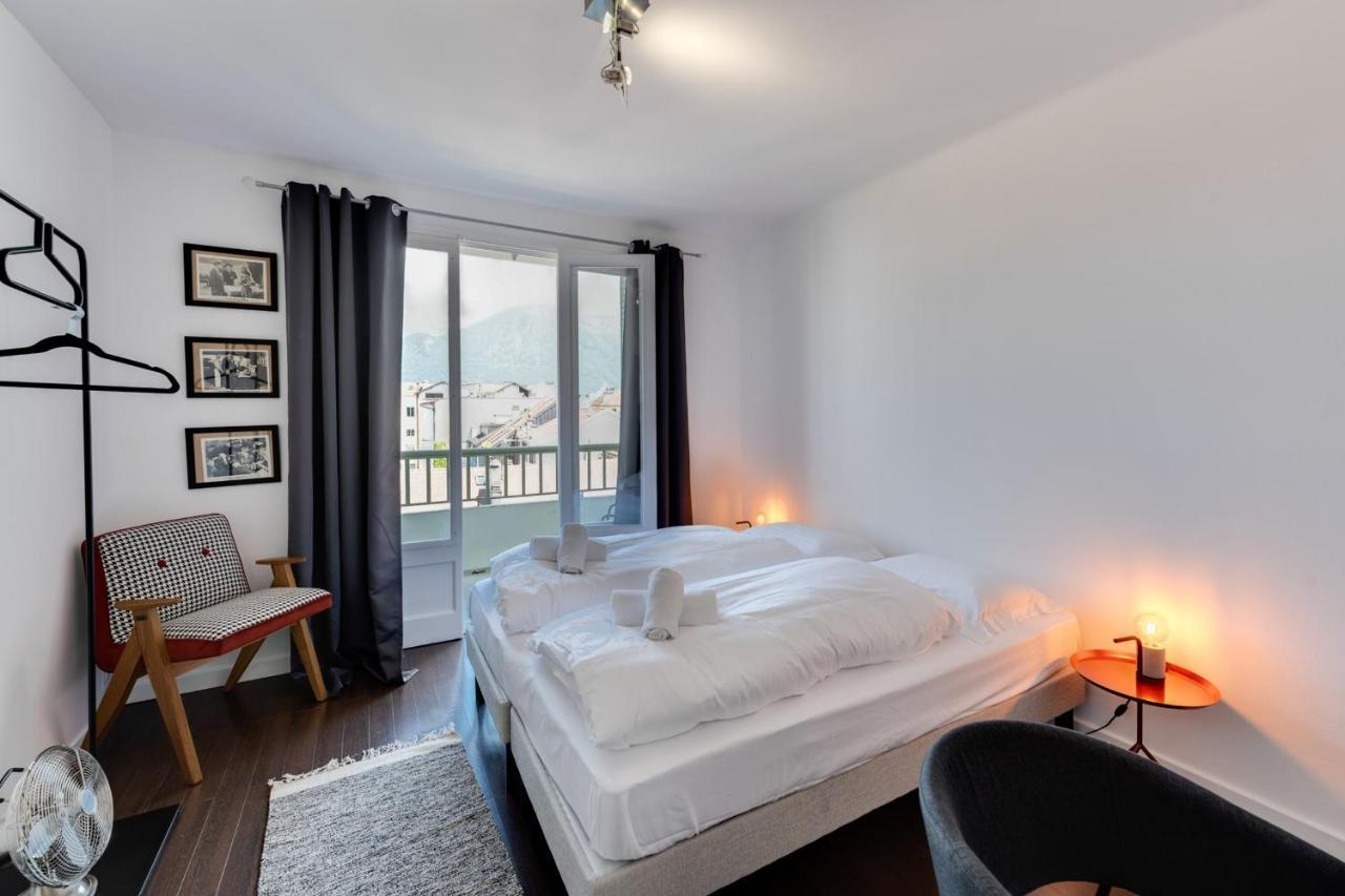 Allure - 2 Bedroom Apartment With Balcony In The Centre Of アヌシー エクステリア 写真