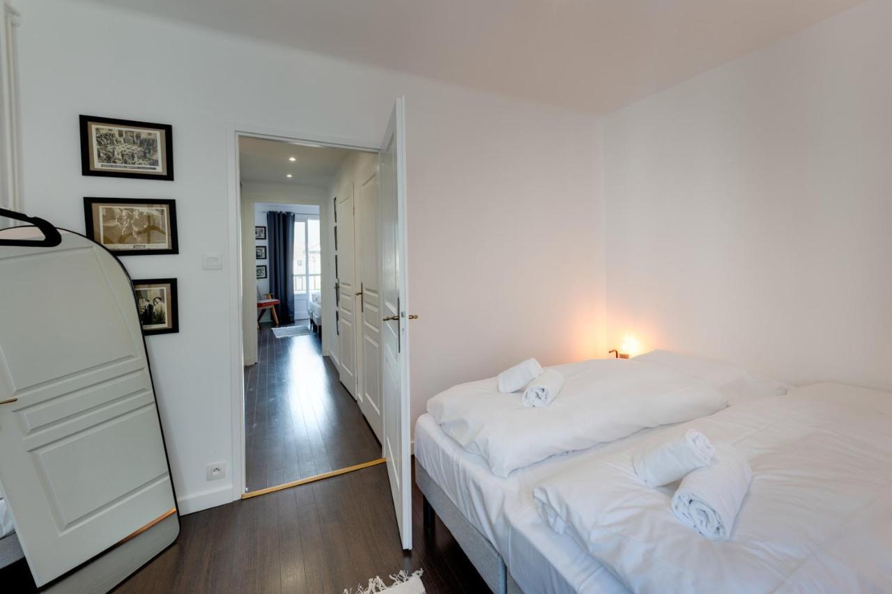 Allure - 2 Bedroom Apartment With Balcony In The Centre Of アヌシー エクステリア 写真