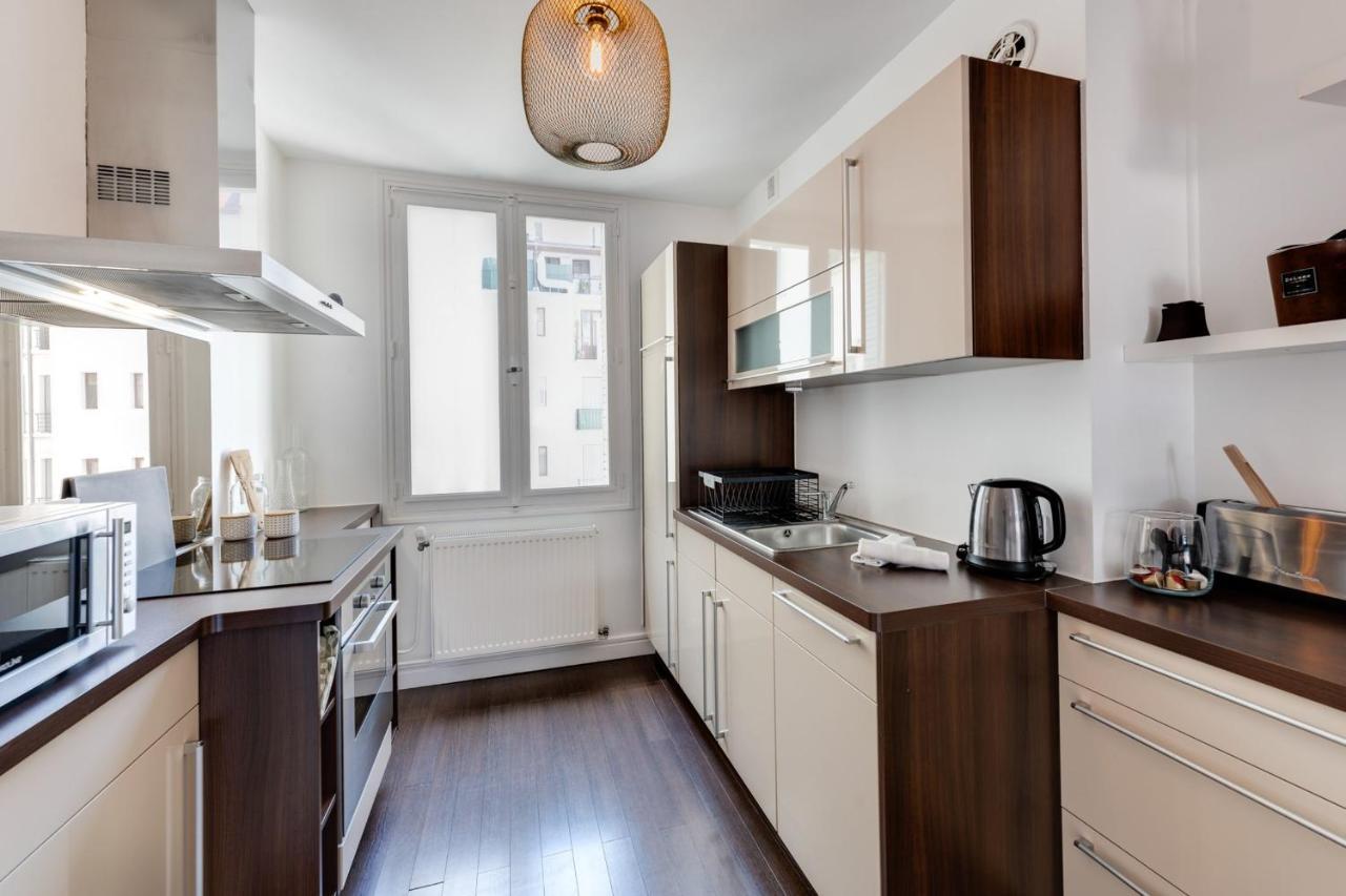 Allure - 2 Bedroom Apartment With Balcony In The Centre Of アヌシー エクステリア 写真